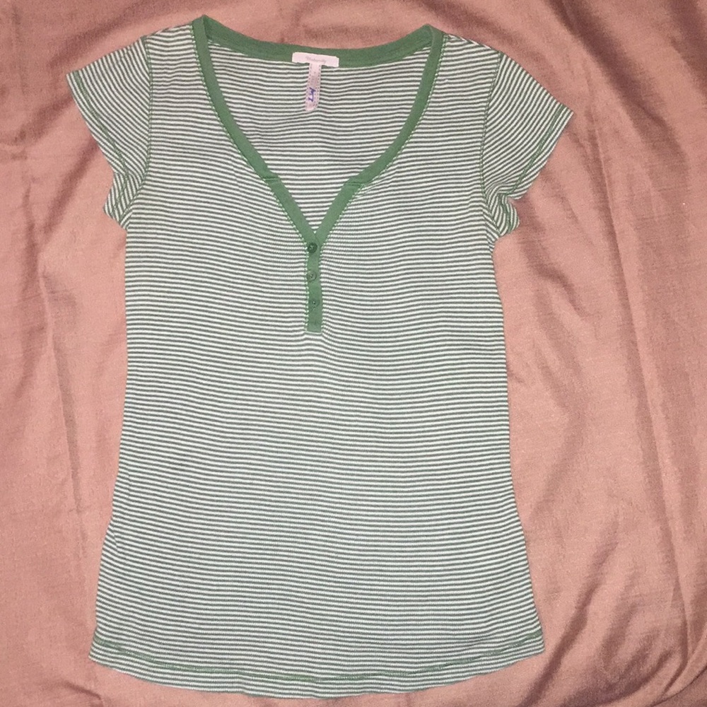Green and white striped maternity tee.